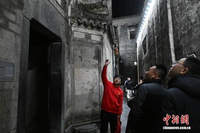 皇冠信用網登1,登2,登3出租
_海外华媒安徽解锁古村新韵:世界文化遗产遇见光影科技