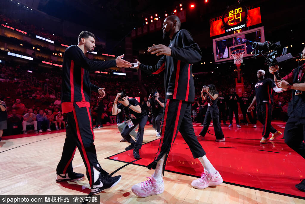 皇冠足球管理平台出租
_里德·谢泼德：从犹豫到自信皇冠足球管理平台出租
，火箭新星的崛起之路