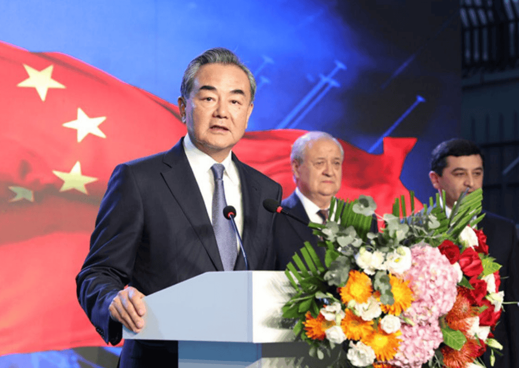 皇冠信用網登2代理
_高市早苗G20上“炮轰”俄罗斯皇冠信用網登2代理
，王毅对她换了称呼，3国当场力挺中国！