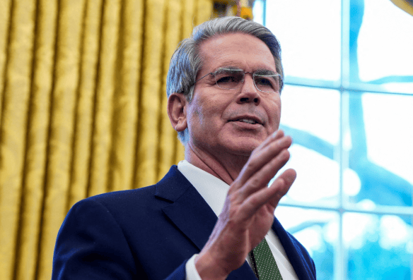 皇冠信用网开户
_外交部宣布重大消息皇冠信用网开户
，特朗普主动打电话给中方，不到24小时，美财长坦言：中美永远是竞争对手