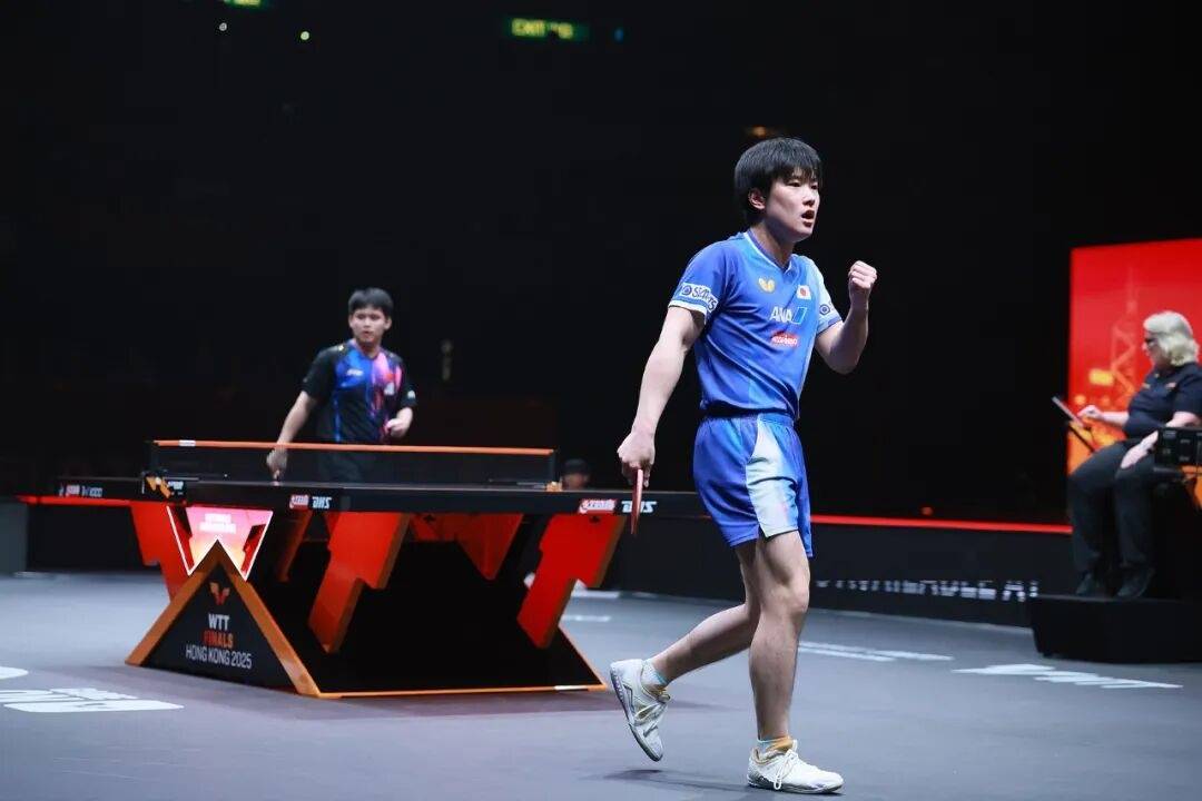 hga030.com手机登录_突发！王楚钦因伤退赛hga030.com手机登录，林诗栋3-4不敌张本智和，国乒男单无缘决赛