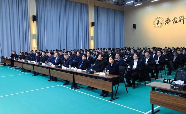 皇冠信用网注册_枣庄市委常委、滕州市委书记王广部到枣庄科技职业学院讲授思政课