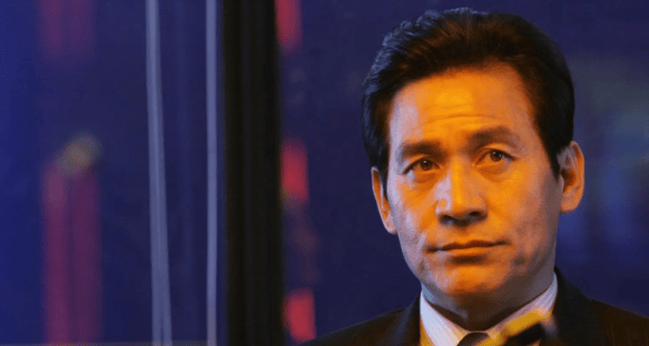 正版皇冠信用网开户_突发意外正版皇冠信用网开户!知名男演员被送ICU!目前情况危急