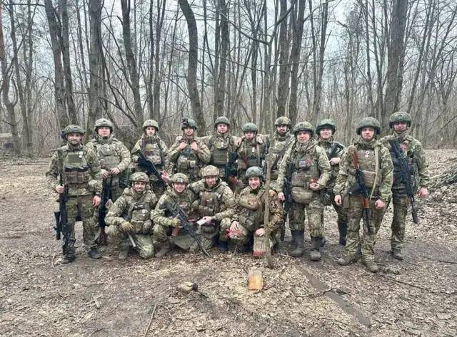 皇冠信用网代理申请_正视差距皇冠信用网代理申请！中国想复刻美国特种兵“斩首”某岛还缺什么？