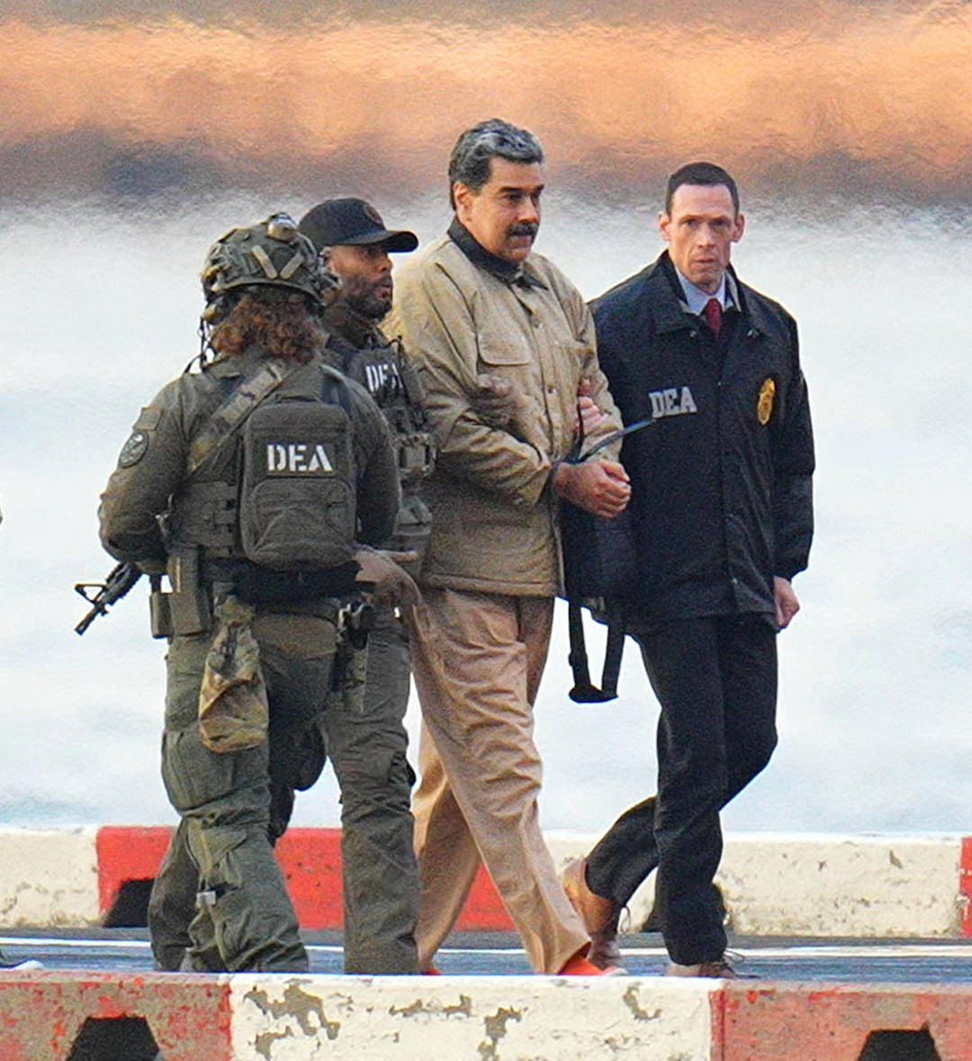 皇冠信用网申请条件_涉马杜罗指控出现反转：美司法部不再将“太阳集团”视为真实贩毒组织