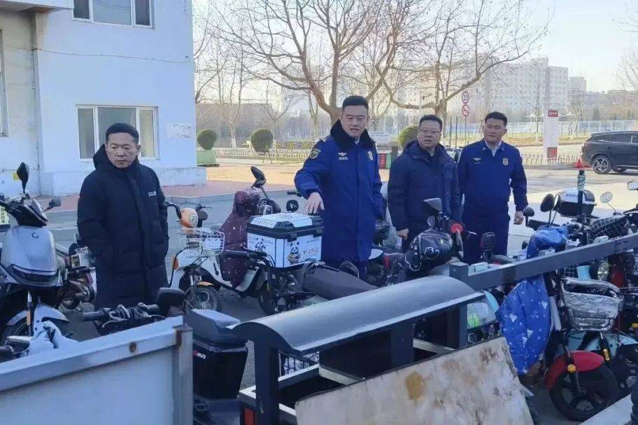 皇冠app
_【高层建筑专项整治】大连市金普新区持续开展高层建筑隐患排查整治行动