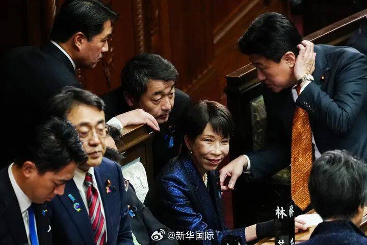 皇冠会员开户_日本民调：高市早苗内阁支持率皇冠会员开户，首次跌破50%